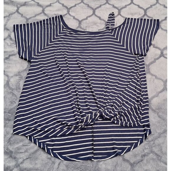 EUC CY Fashion Womens Navy & White Striped Asymmetrical Top/Sz S - Picture 1 of 4